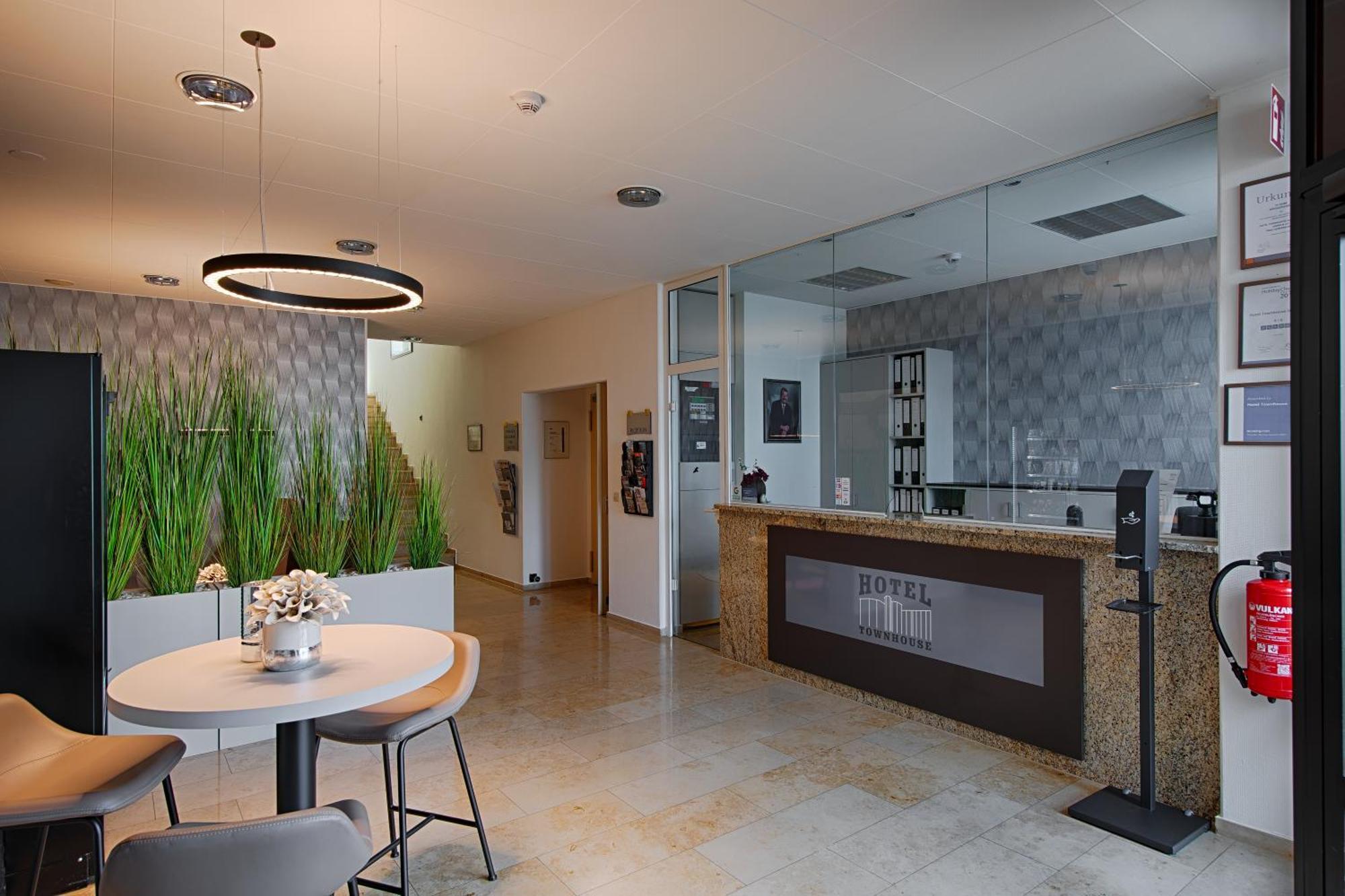 Hotel Townhouse Dahlewitz  Ngoại thất bức ảnh