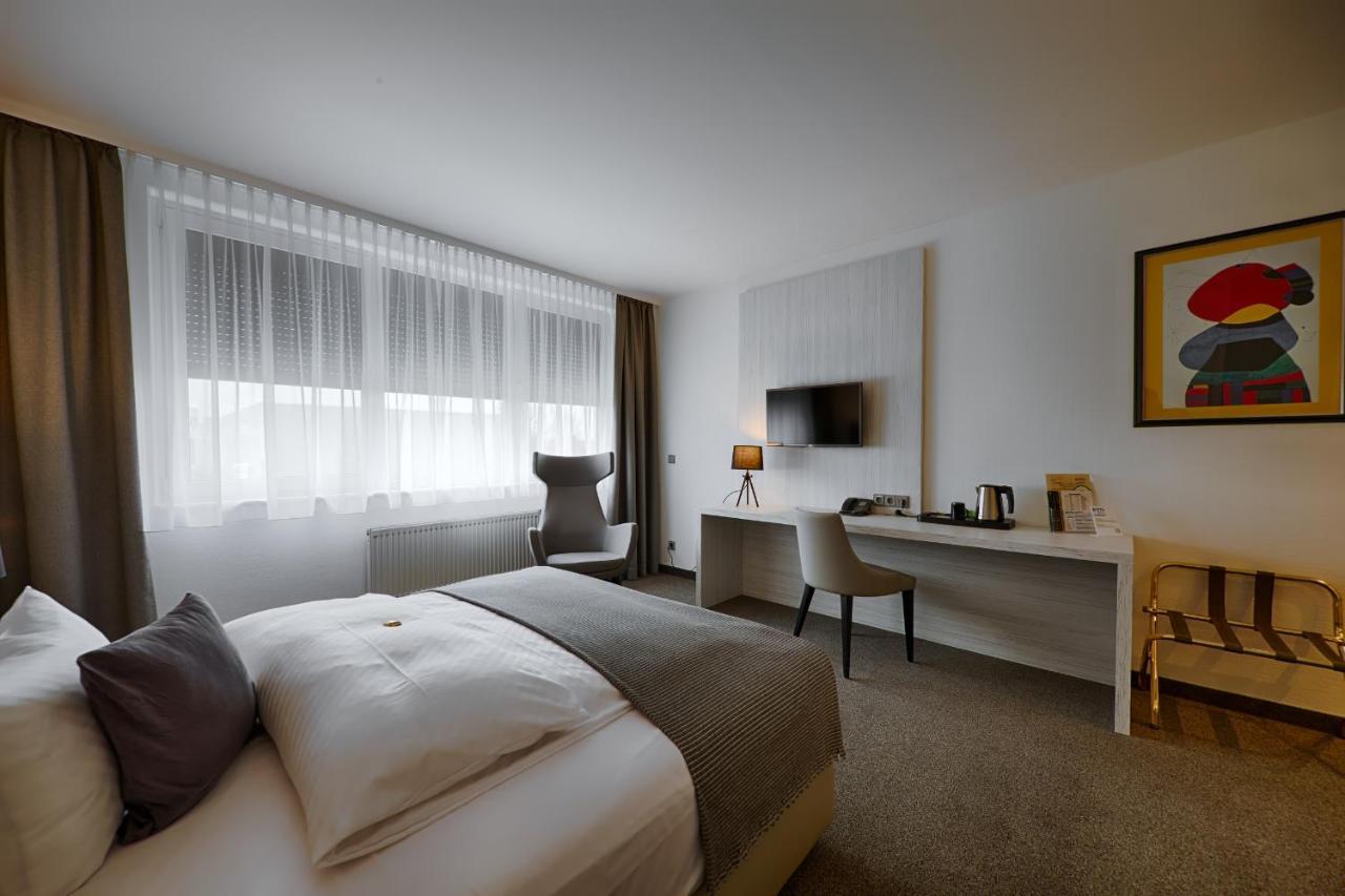Hotel Townhouse Dahlewitz  Ngoại thất bức ảnh